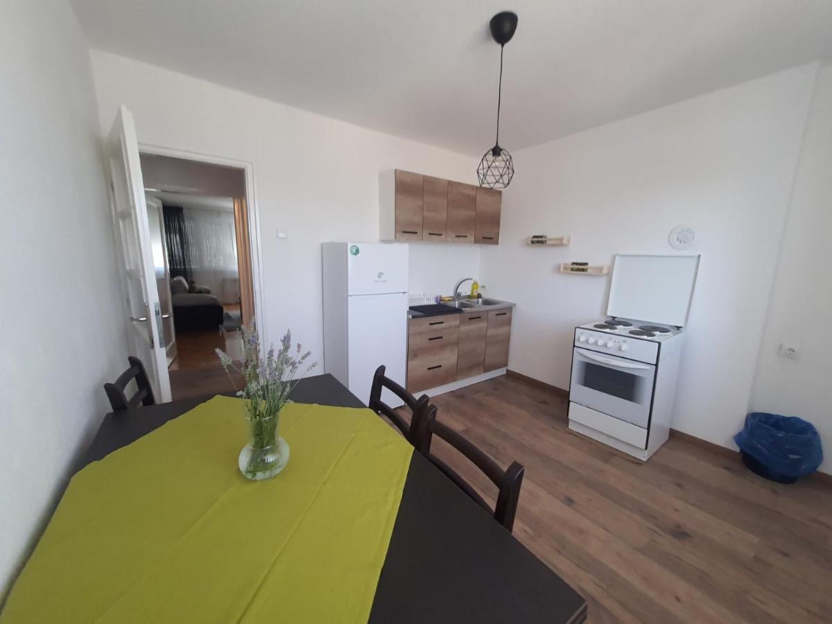 Apartman Natasa Bl บันยาลูกา ภายนอก รูปภาพ