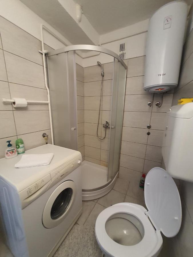 Apartman Natasa Bl บันยาลูกา ภายนอก รูปภาพ