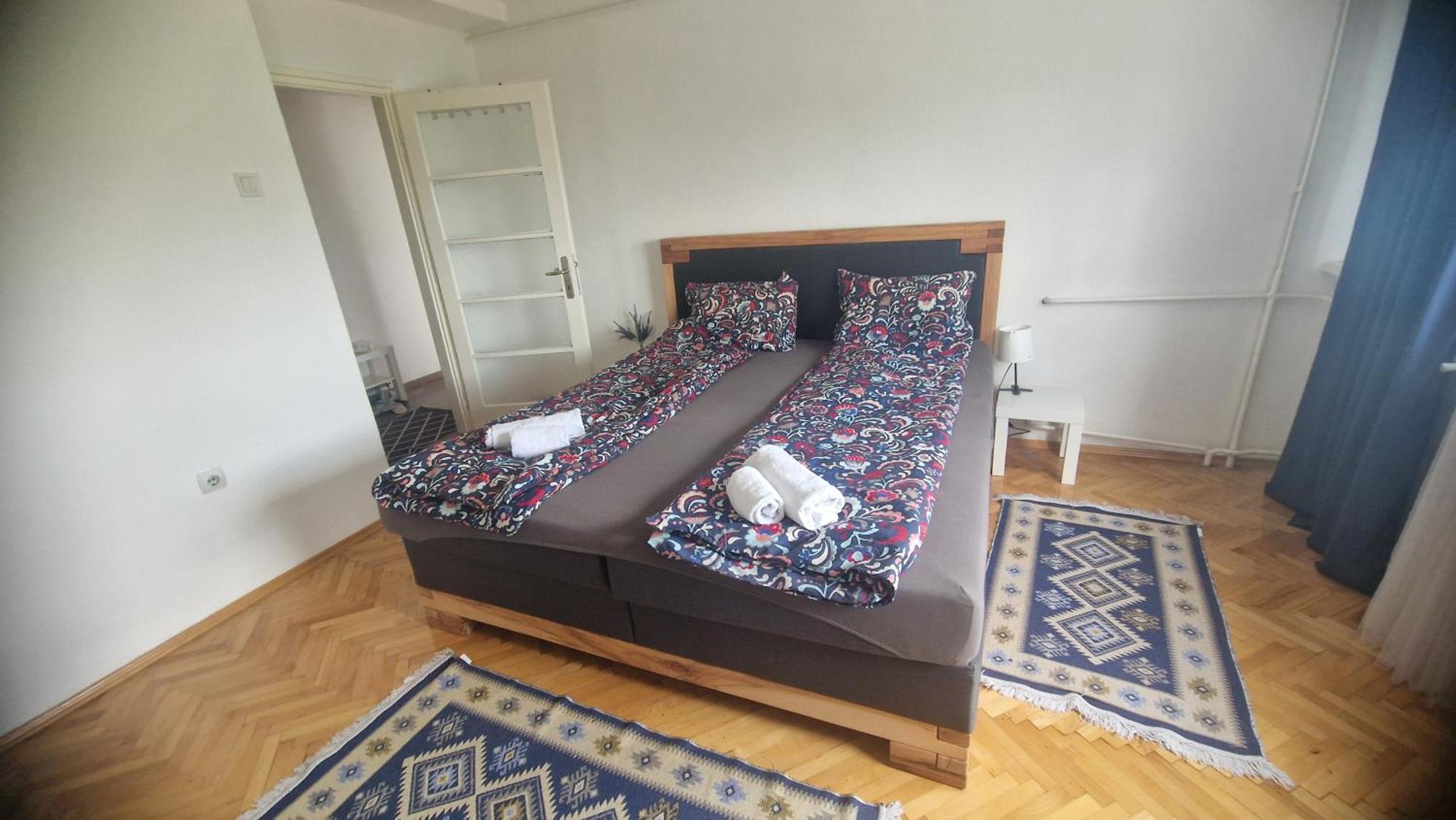 Apartman Natasa Bl บันยาลูกา ห้อง รูปภาพ